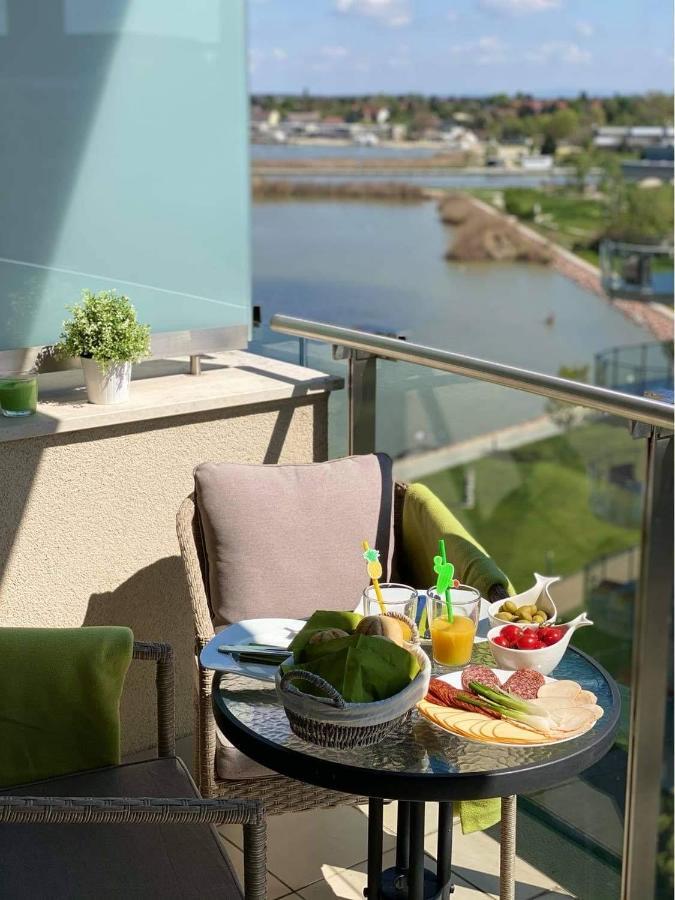 Lake And Spa Apartman Веленце Екстериор снимка
