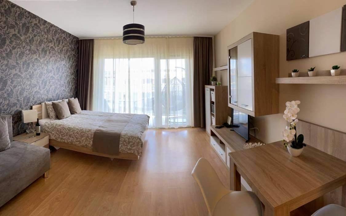 Lake And Spa Apartman Веленце Екстериор снимка