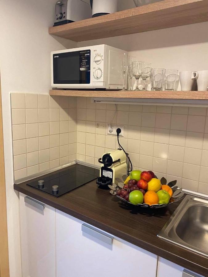 Lake And Spa Apartman Веленце Екстериор снимка