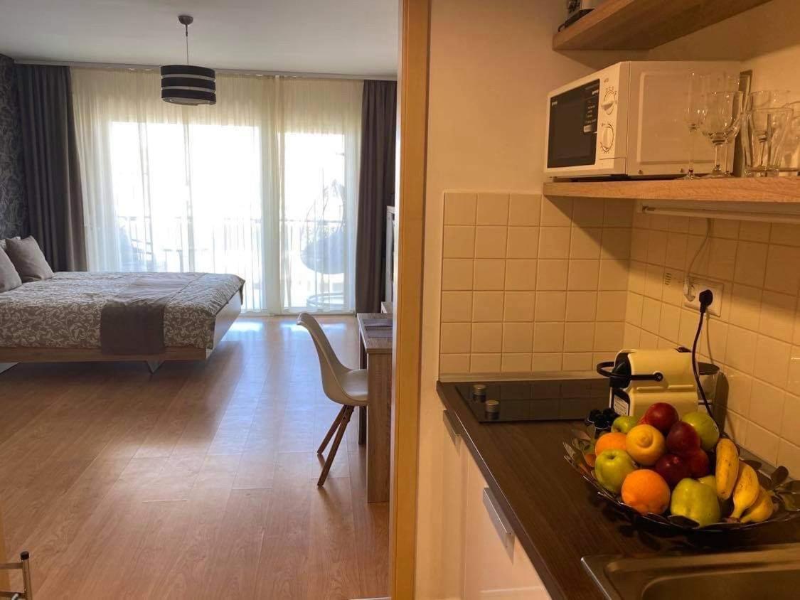 Lake And Spa Apartman Веленце Екстериор снимка