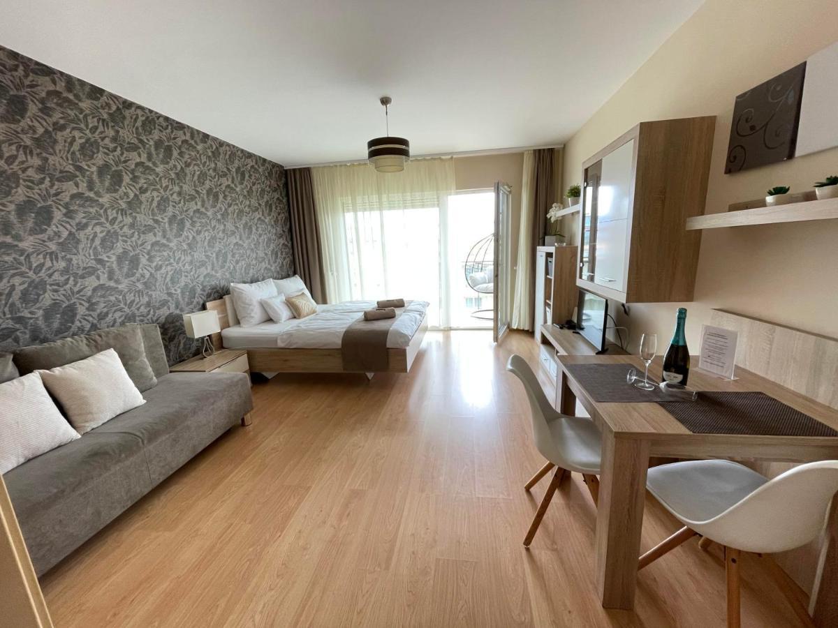 Lake And Spa Apartman Веленце Екстериор снимка