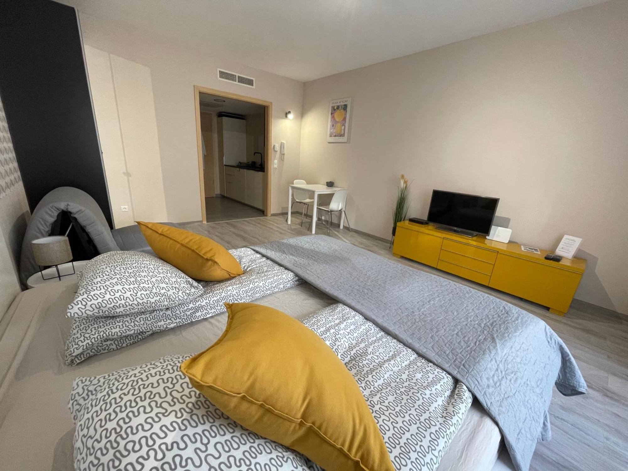 Lake And Spa Apartman Веленце Екстериор снимка