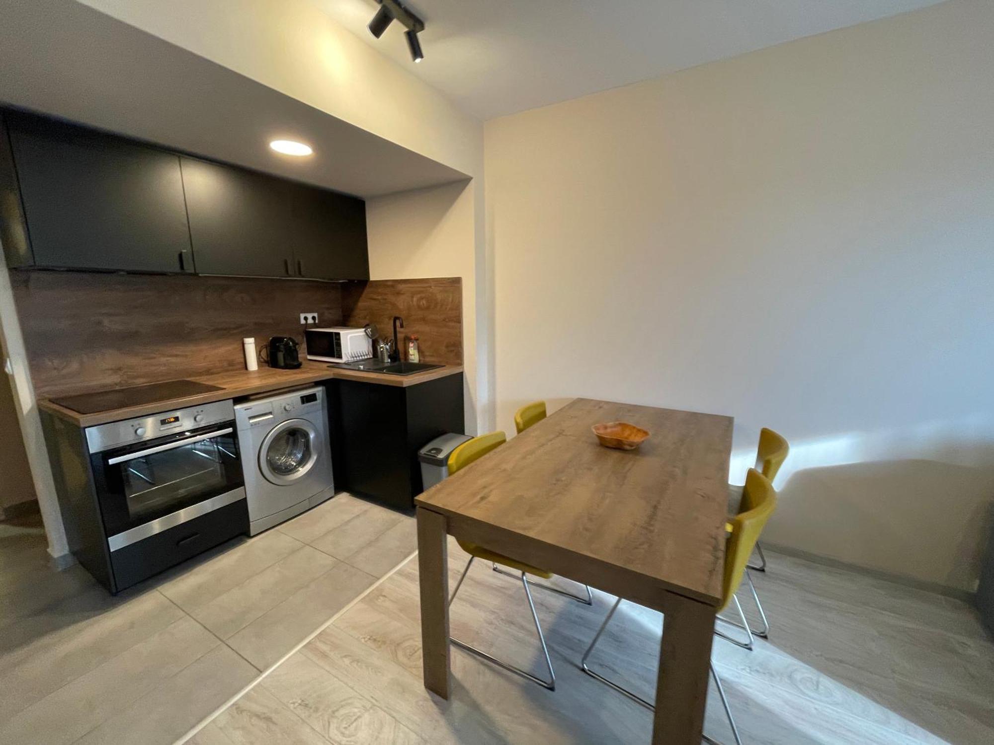 Lake And Spa Apartman Веленце Екстериор снимка